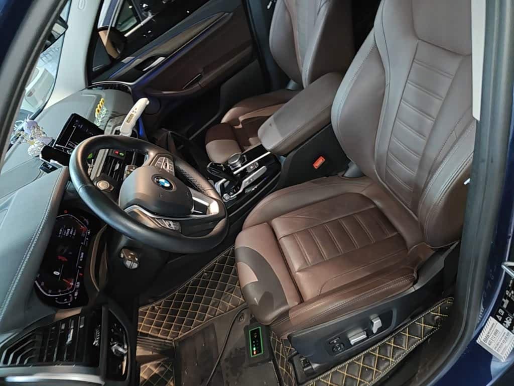 BMW X3 2020 — Фото 15/20