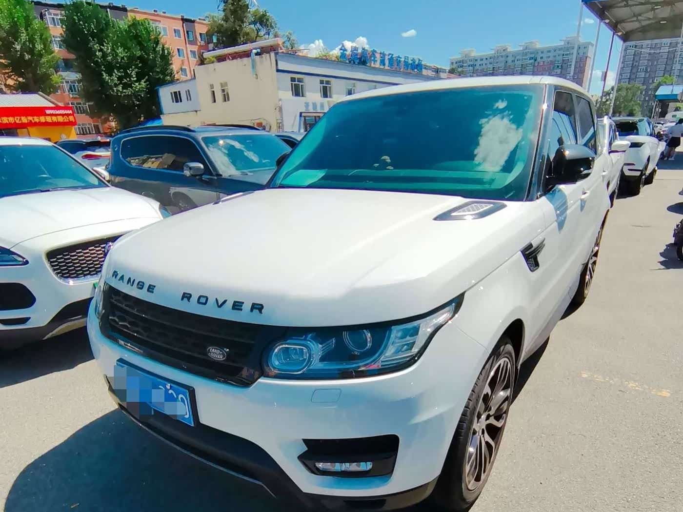 Land Rover Range Rover Sport 2016 — Фото 1/7
