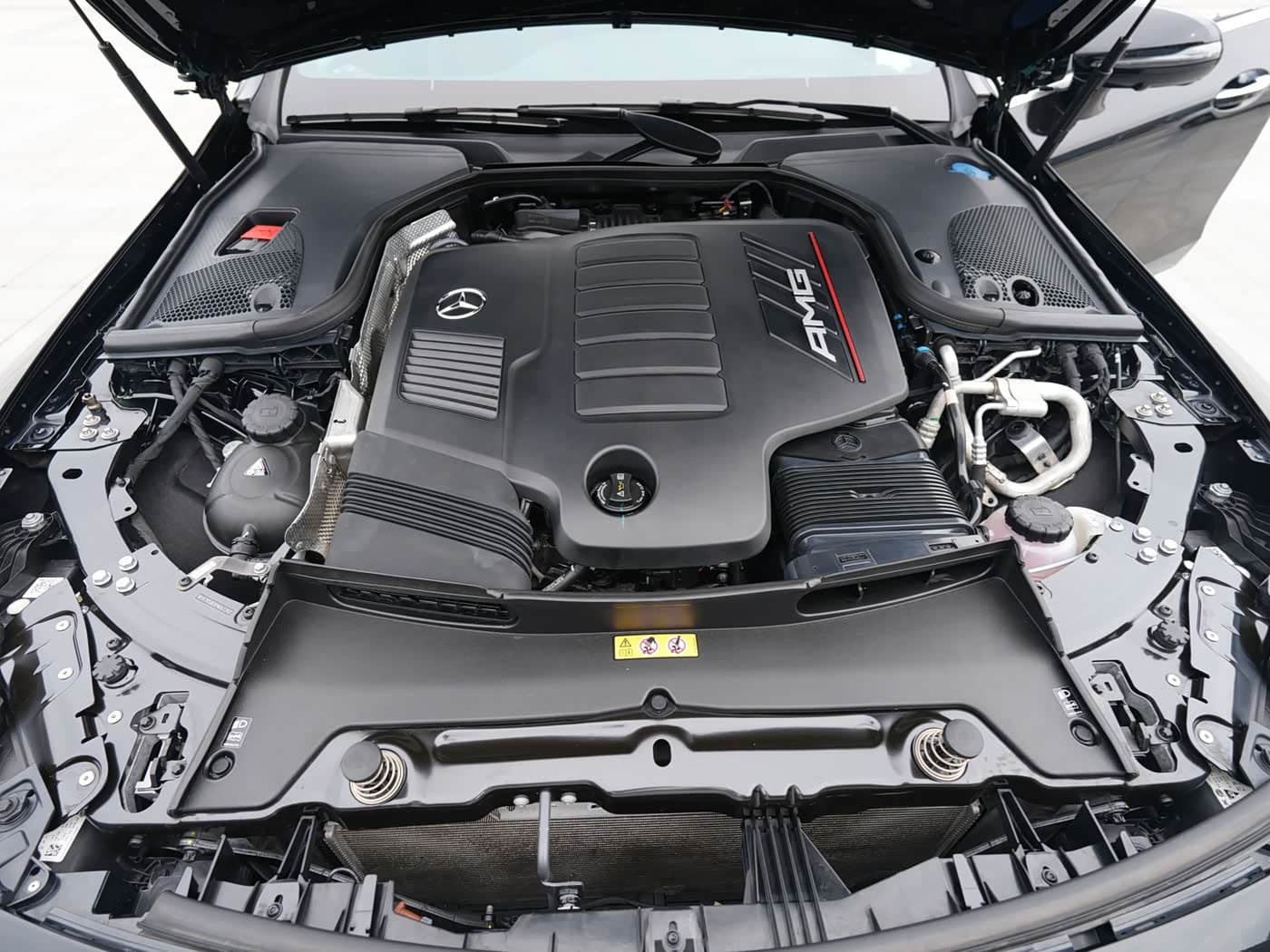 Mercedes-Benz AMG GT 2023 — Фото 15/15