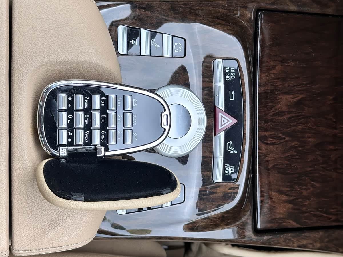 Mercedes-Benz S-Class 2013 — Фото 18/19