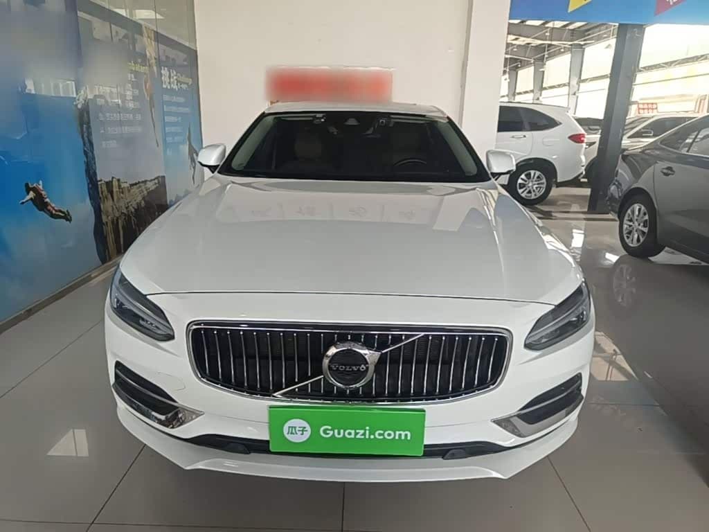 Volvo S90 2019 — Фото 3/20