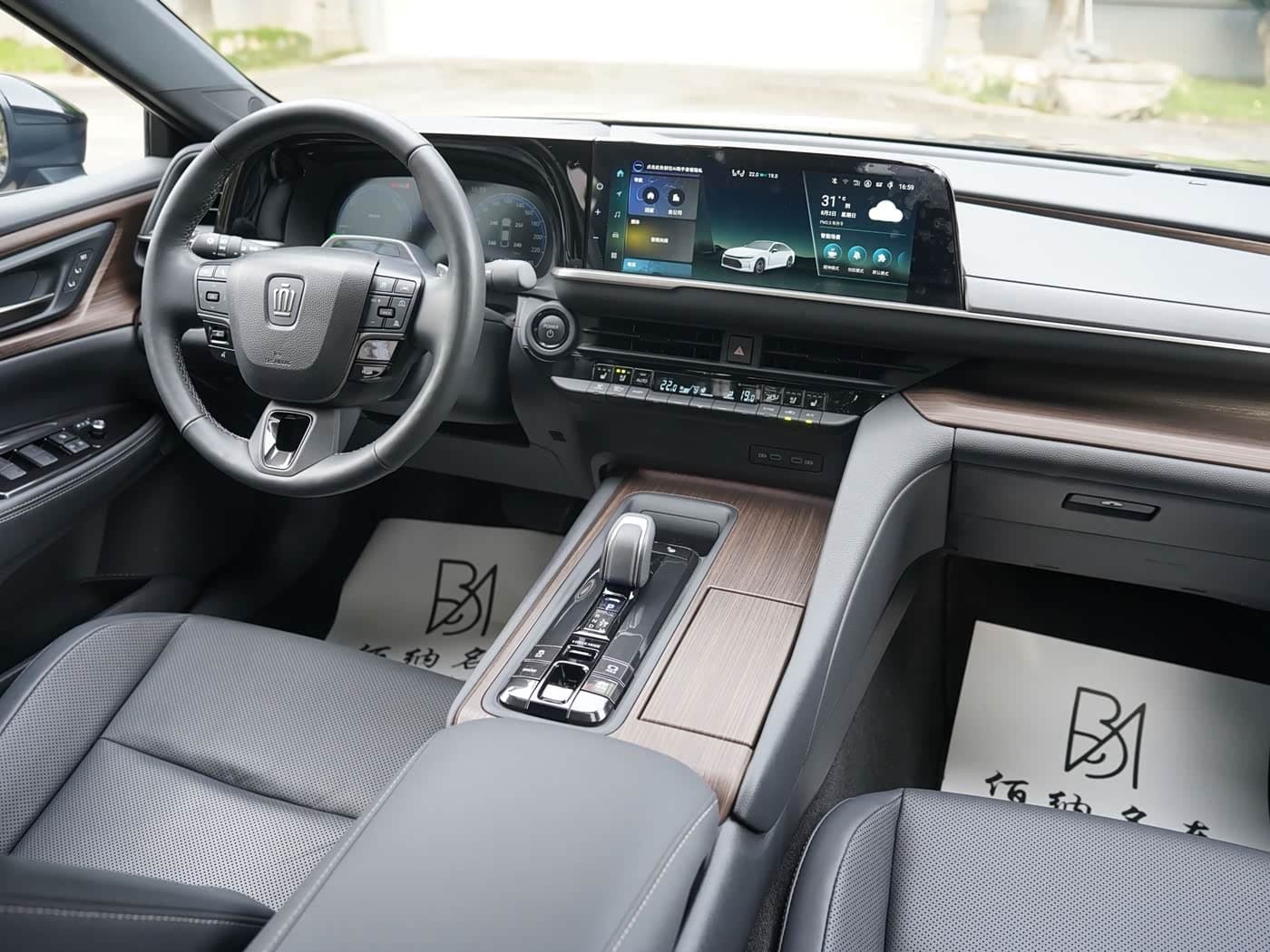 Toyota Crown 2024 — Фото 20/20