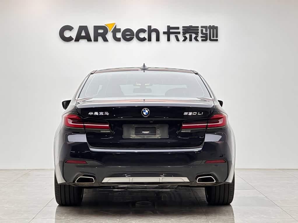BMW 5 Series 2023 — Фото 4/16