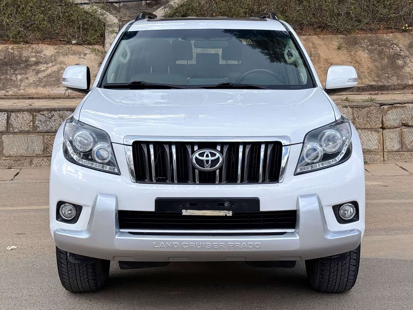 Toyota Prado 2011 — Фото 2/11
