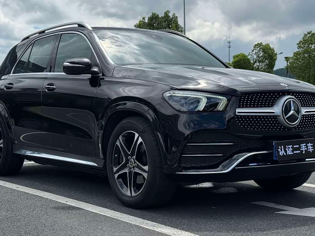 Mercedes-Benz GLE 2023 — Фото 3/17
