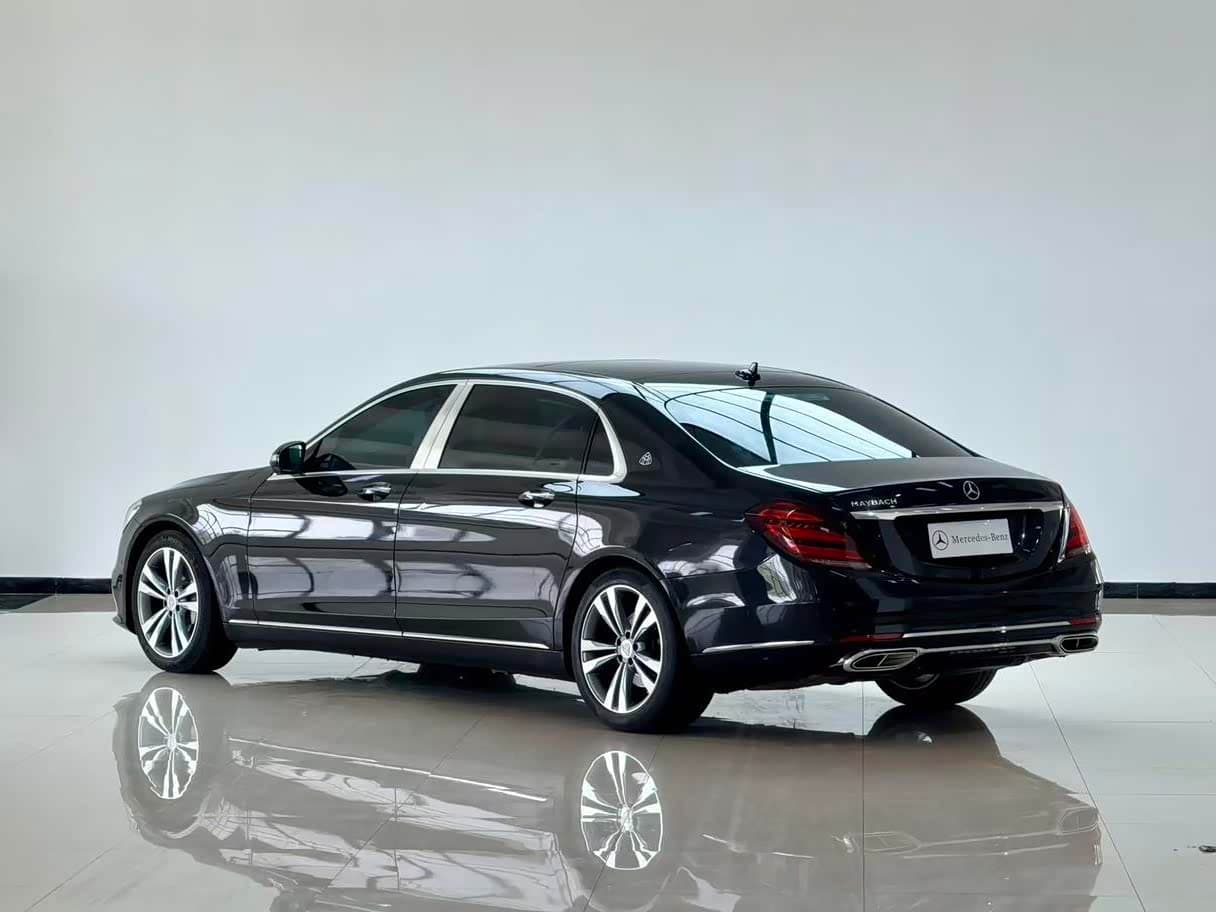 Mercedes-Benz Maybach S-Class 2015 — Фото 14/15