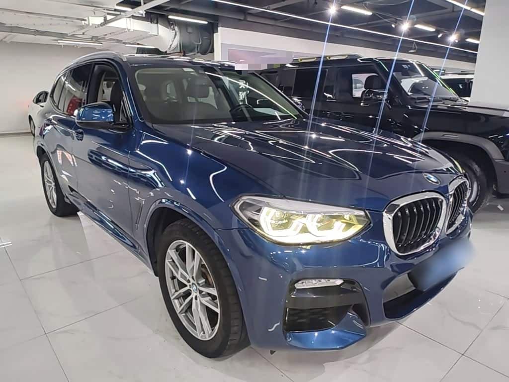 BMW X3 2018 — Фото 4/20
