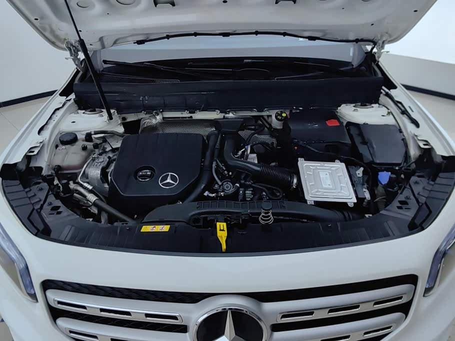 Mercedes-Benz GLB 2023 — Фото 10/16