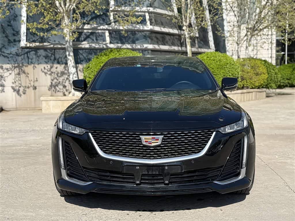 Cadillac CT5 2023 — Фото 10/20