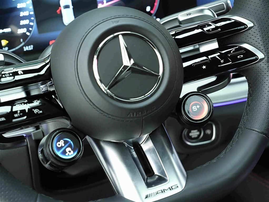 Mercedes-Benz GLE AMG 2025 — Фото 16/20