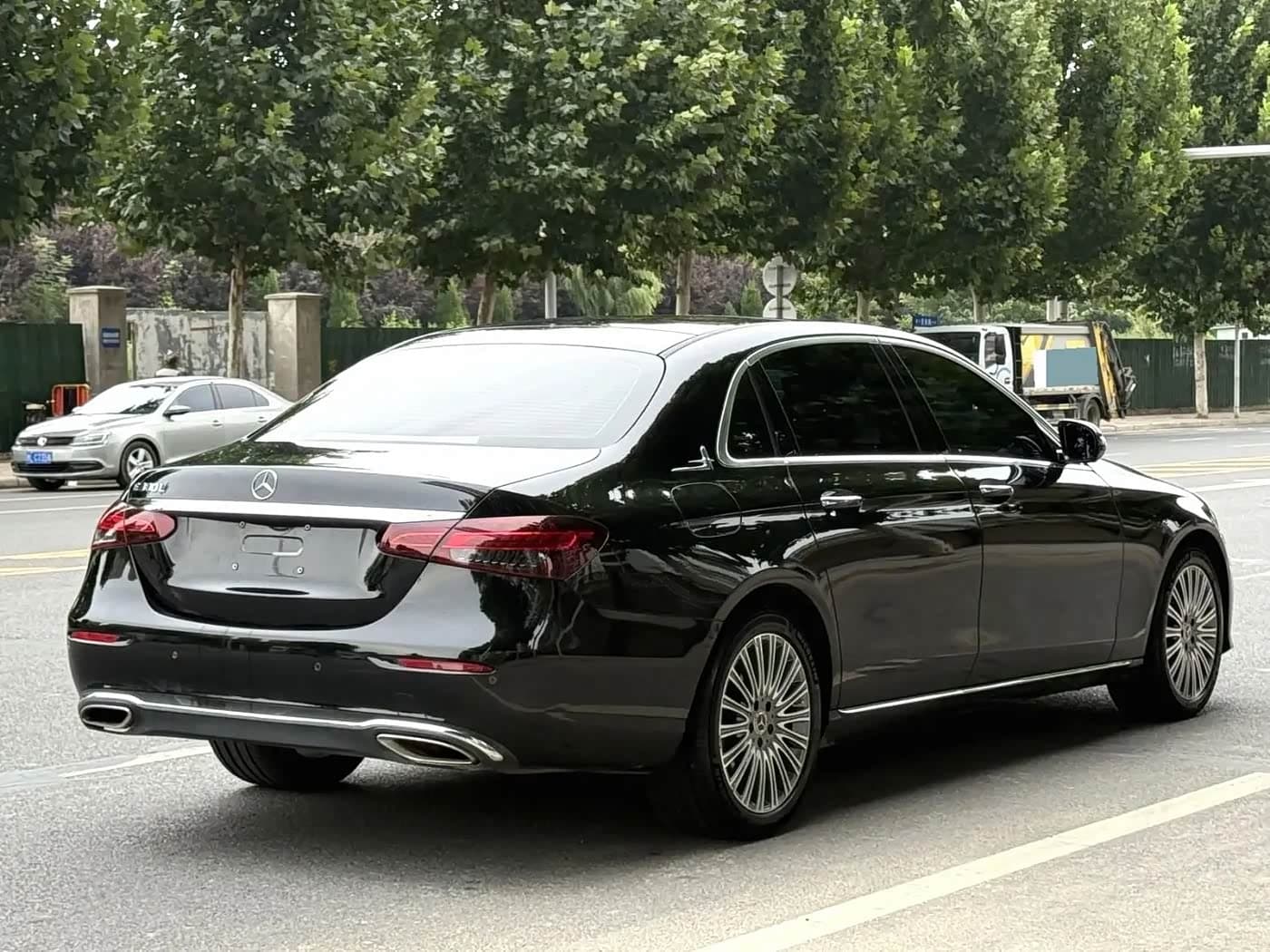 Mercedes-Benz E-Class 2021 — Фото 7/9