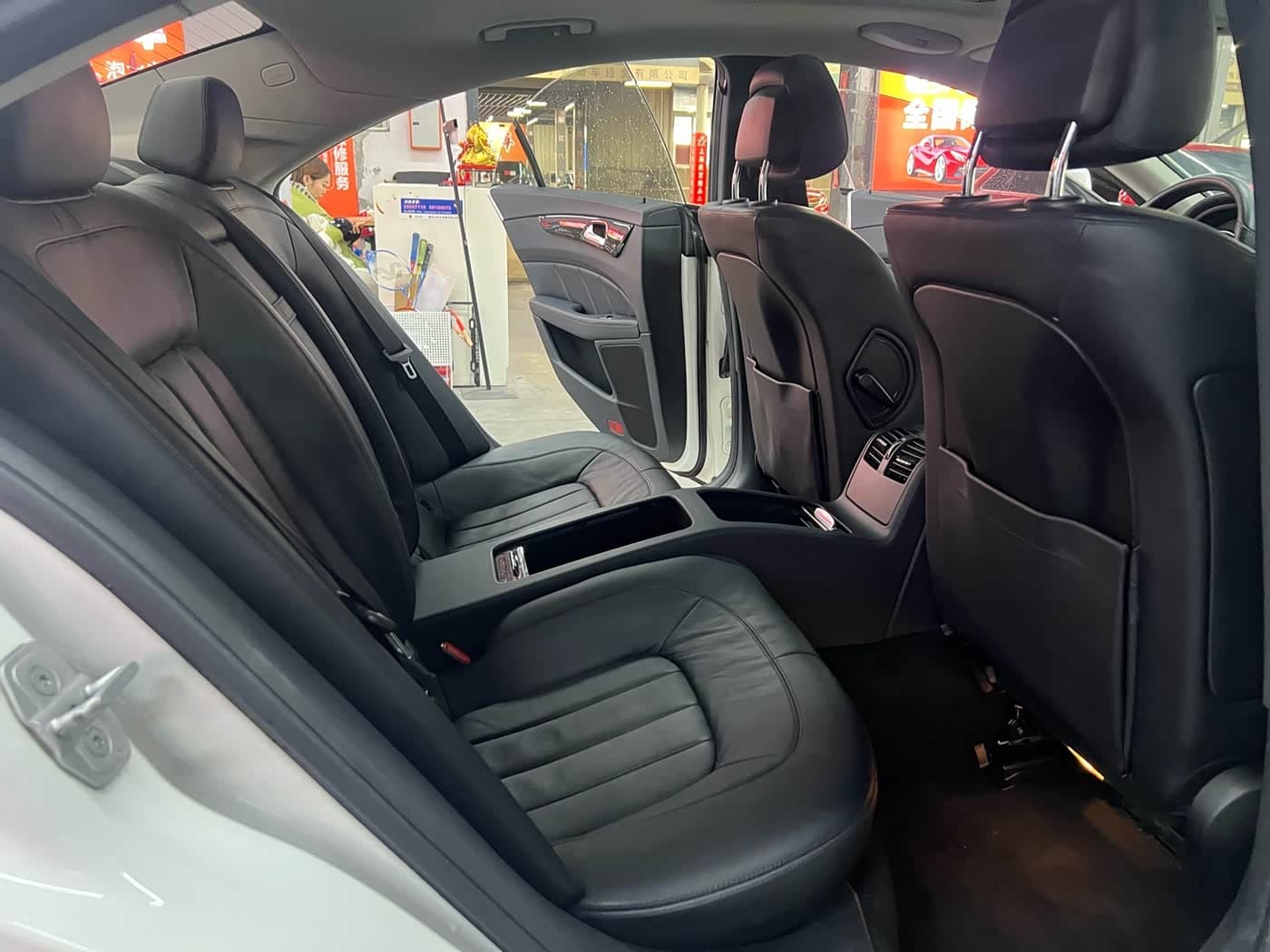 Mercedes-Benz CLS 2015 — Фото 11/19