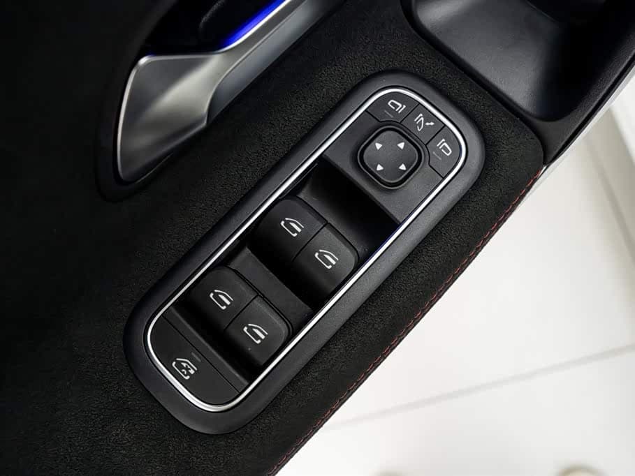 Mercedes-Benz CLA 2022 — Фото 3/20
