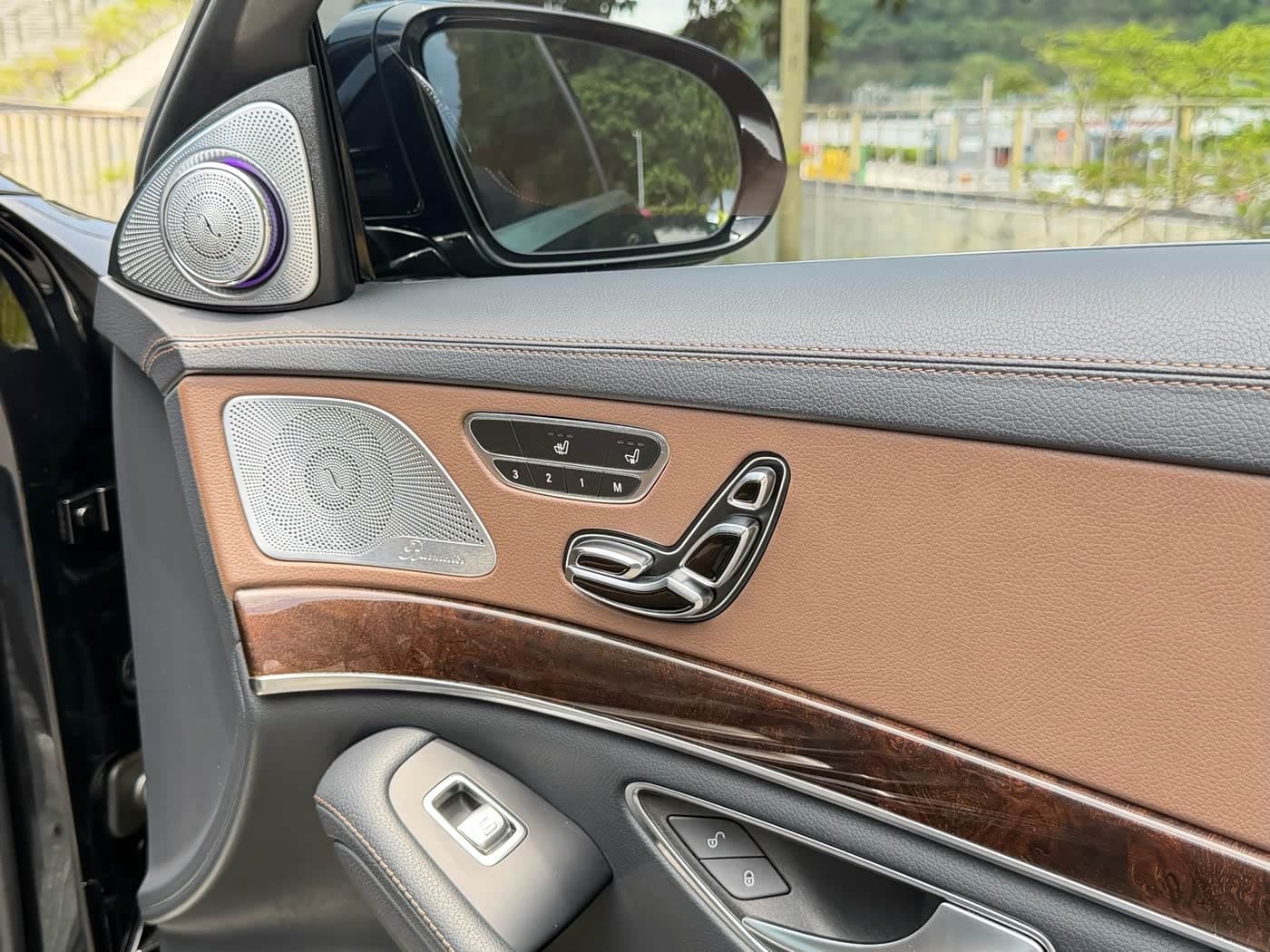 Mercedes-Benz S-Class 2018 — Фото 19/20