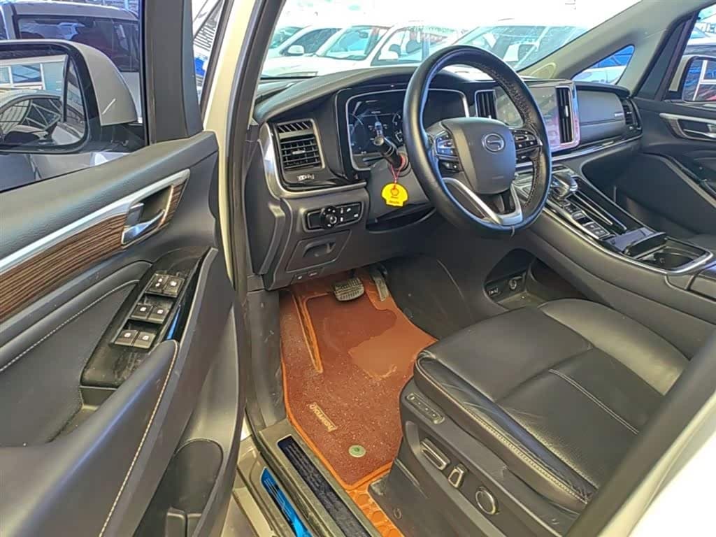 GAC Trumpchi Trumpchi M8 2020 — Фото 16/20