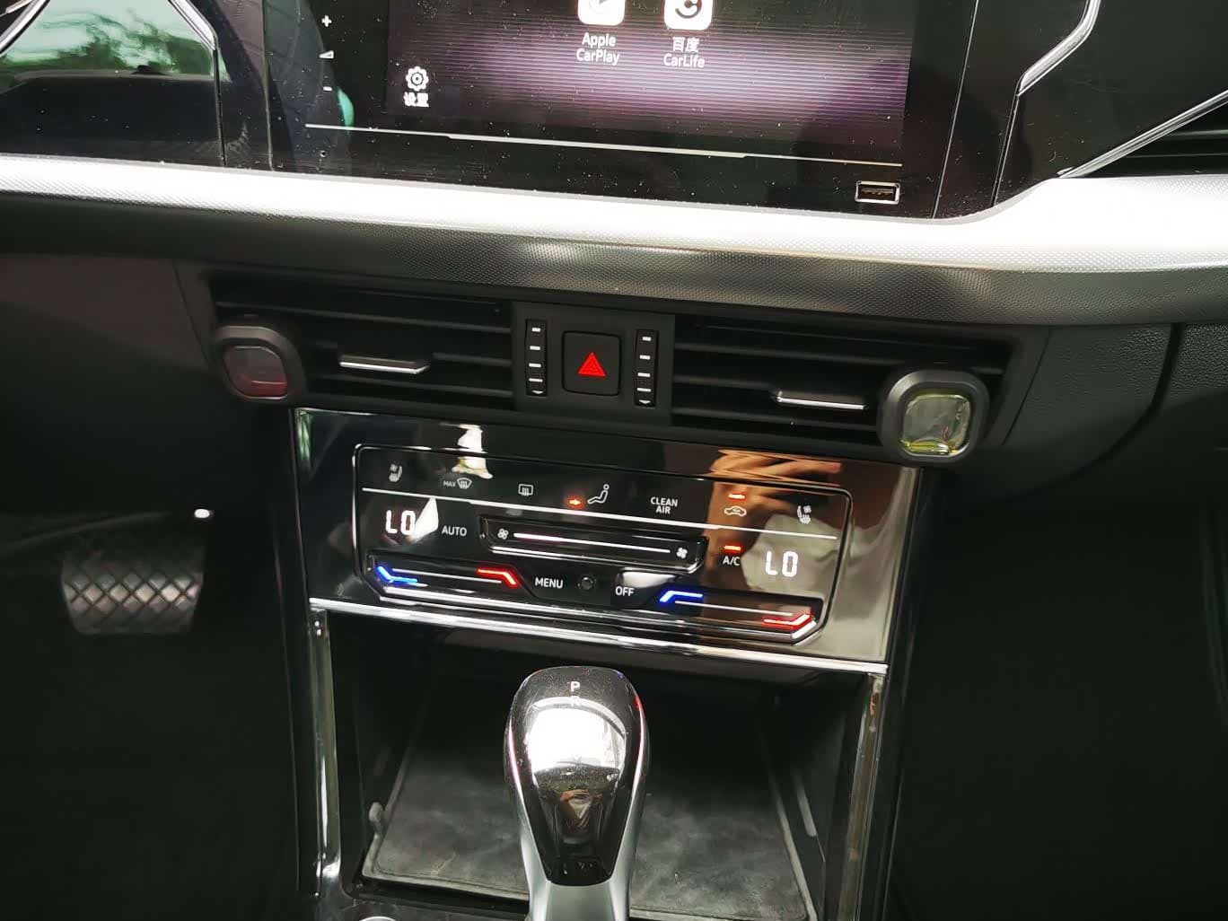 Volkswagen Passat 2023 — Фото 14/14