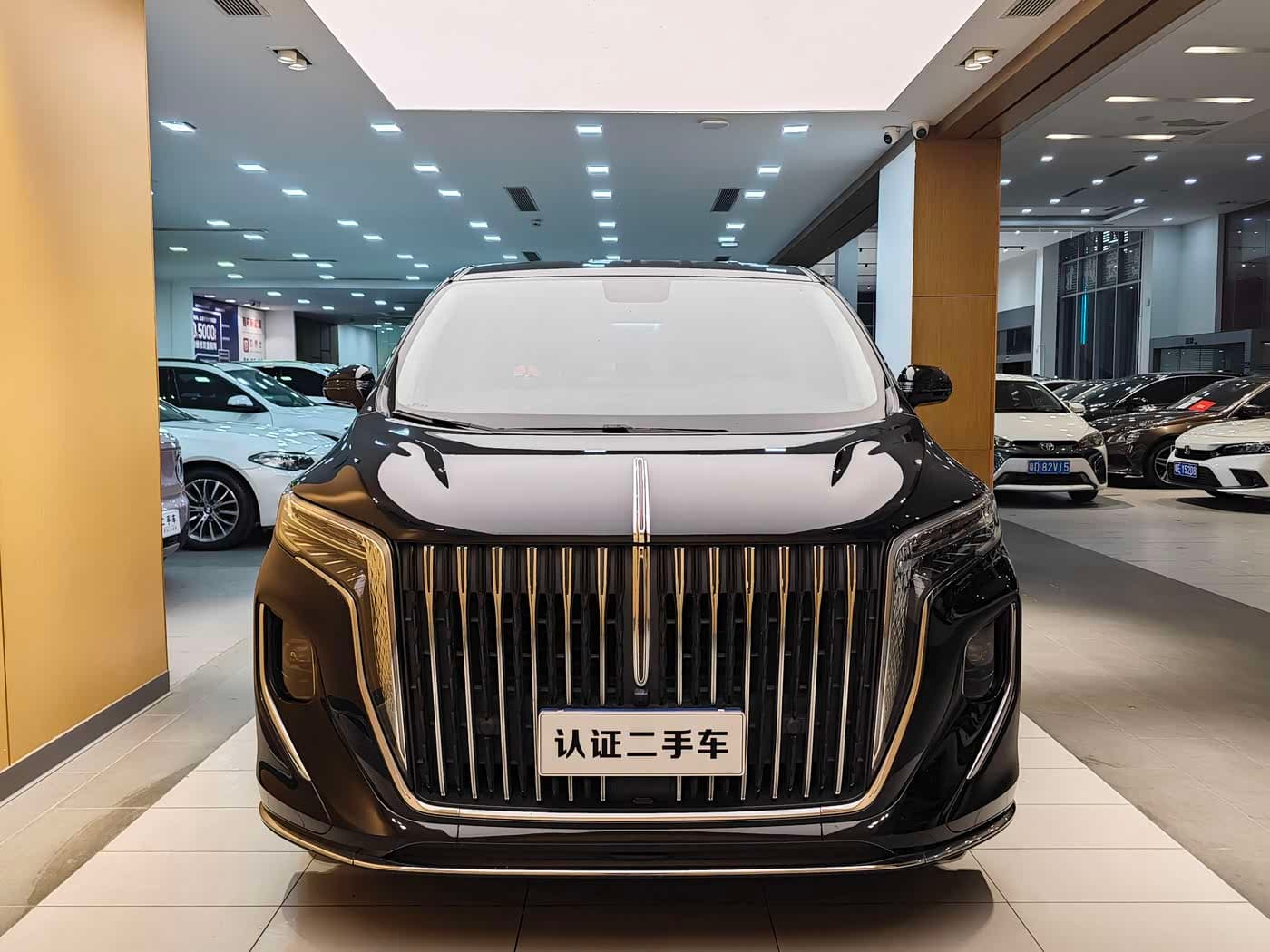 Hongqi HQ9 2023 — Фото 3/20