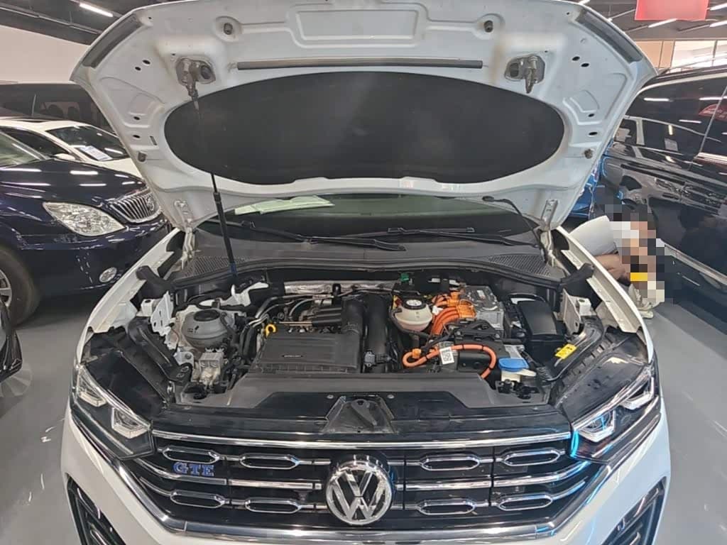 Volkswagen Tayron GTE Plug-in Hybrid 2021 — Фото 20/20