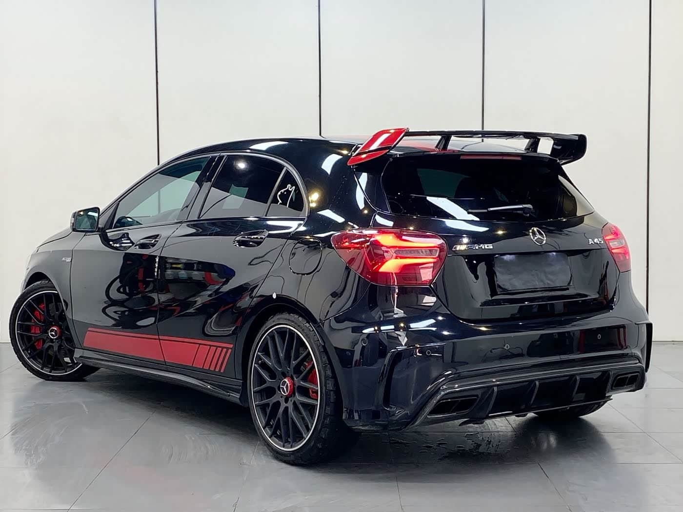 Mercedes-Benz A-Class AMG 2018 — Фото 3/9