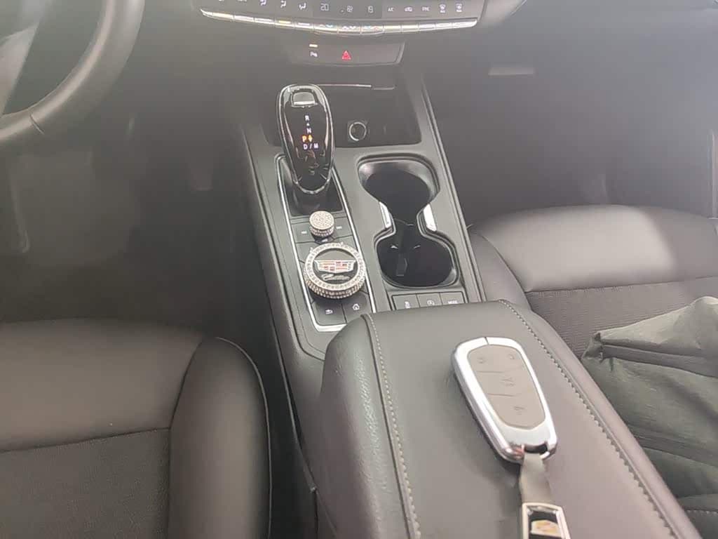 Cadillac XT4 2022 — Фото 14/20