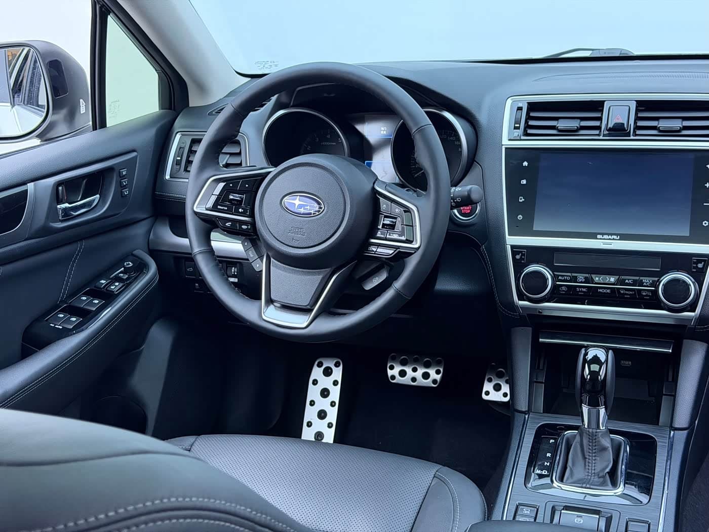Subaru Outback 2018 — Фото 10/17