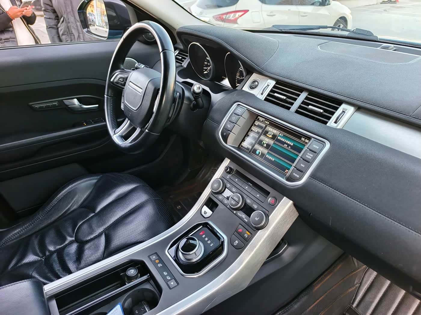 Land Rover Range Rover Evoque 2014 — Фото 18/20