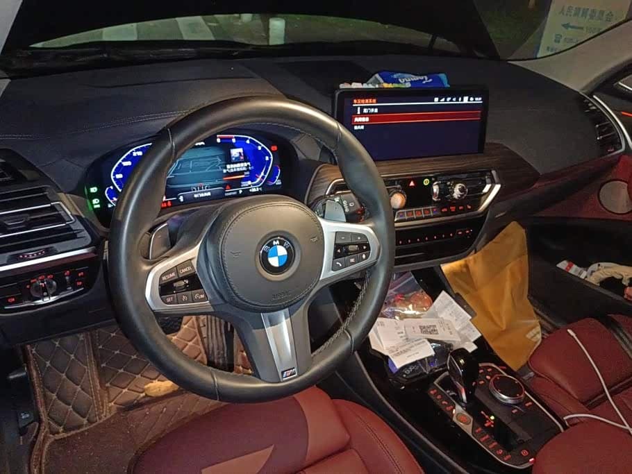 BMW X3 2022 — Фото 12/16