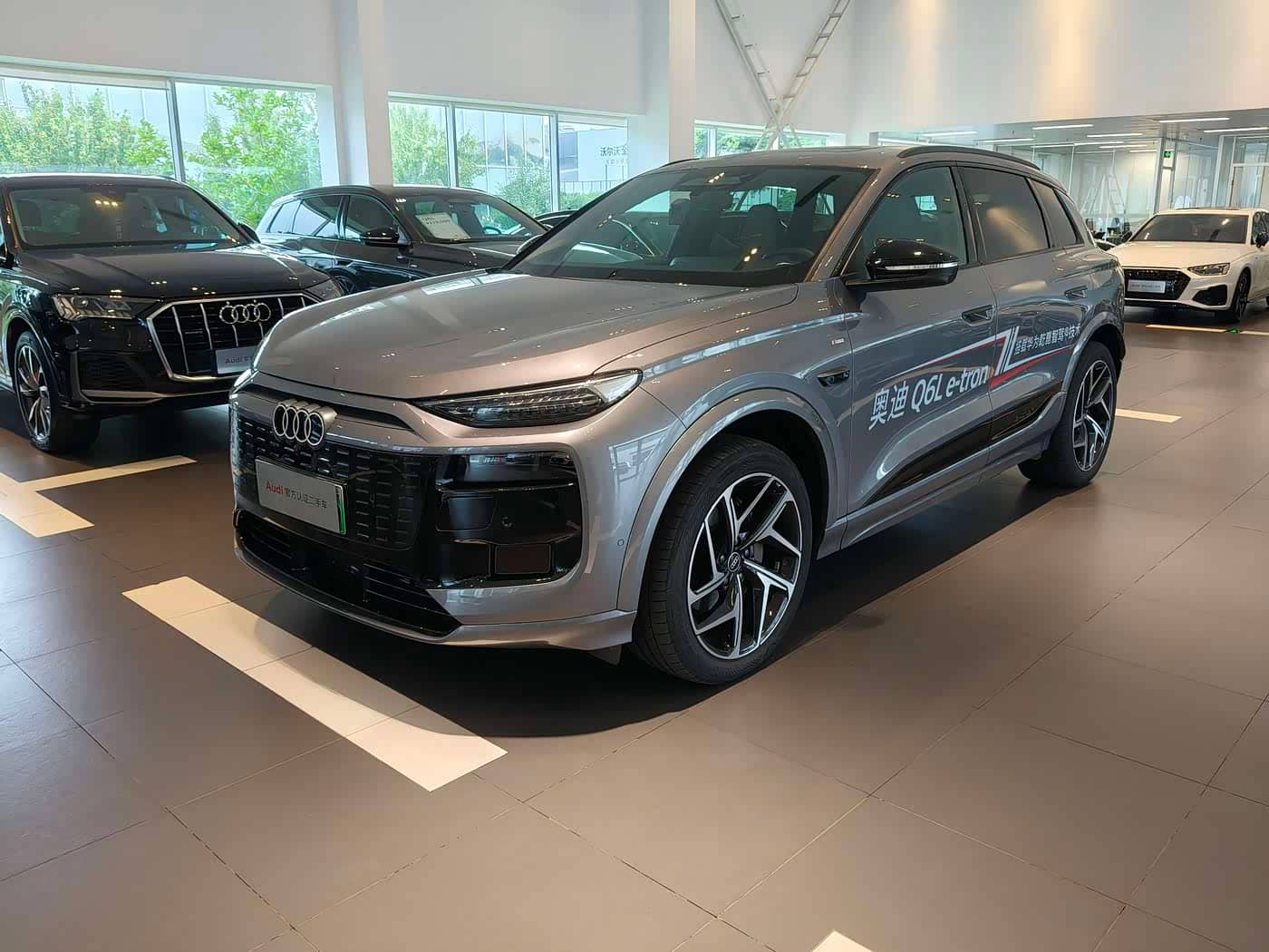 Audi Q6L e-tron, 2025