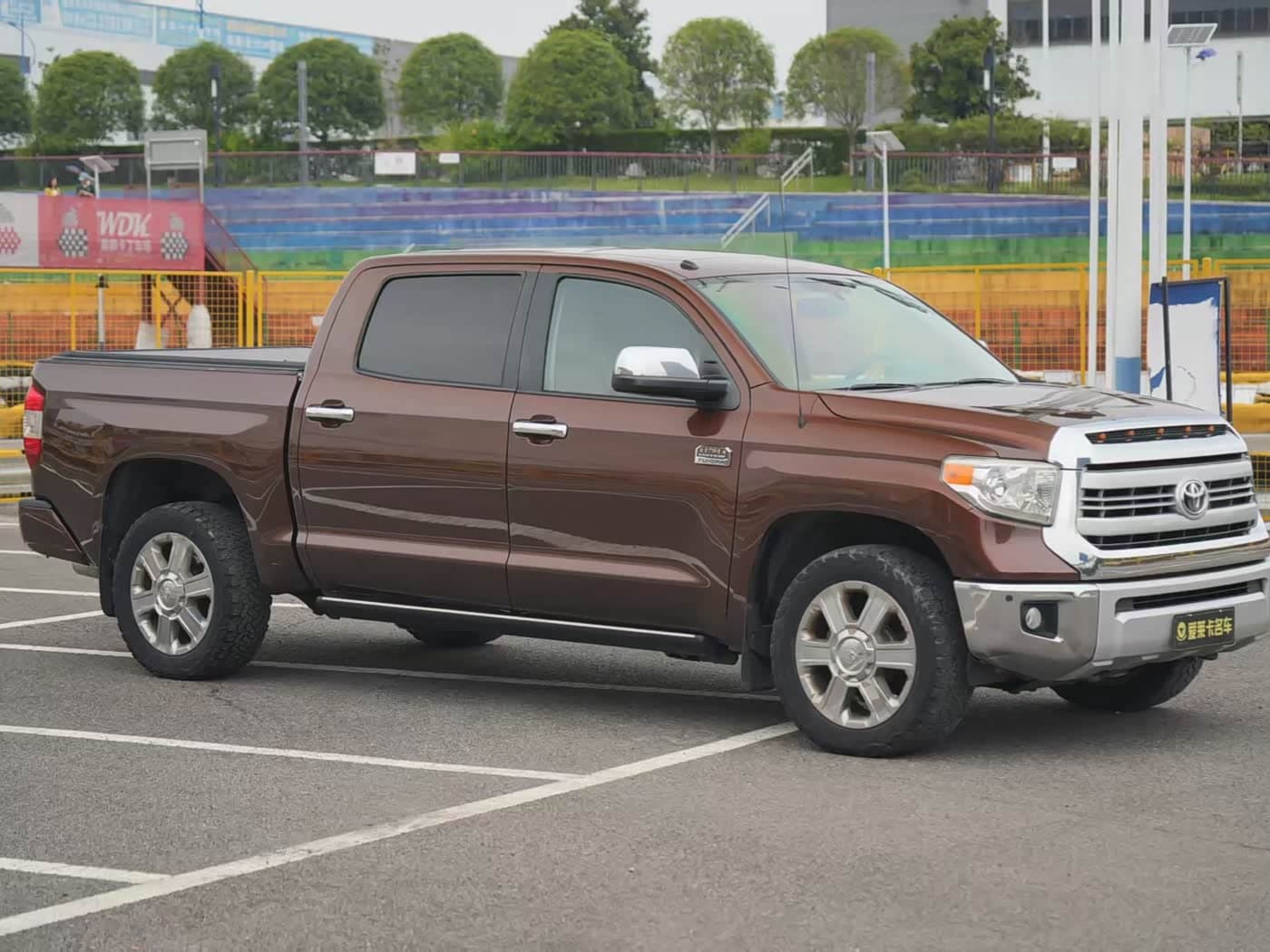 Toyota Tundra 2015 — Фото 3/17
