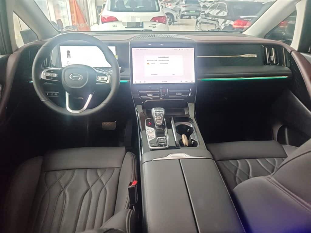 GAC Trumpchi Trumpchi M8 2025 — Фото 10/20