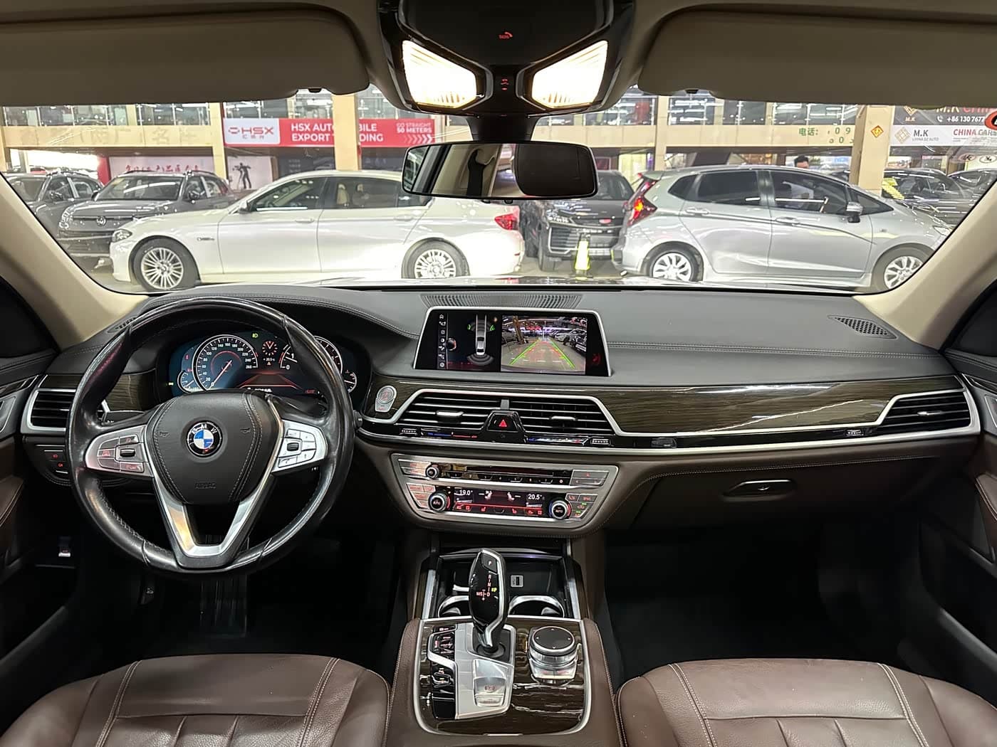 BMW 7 Series 2017 — Фото 5/19