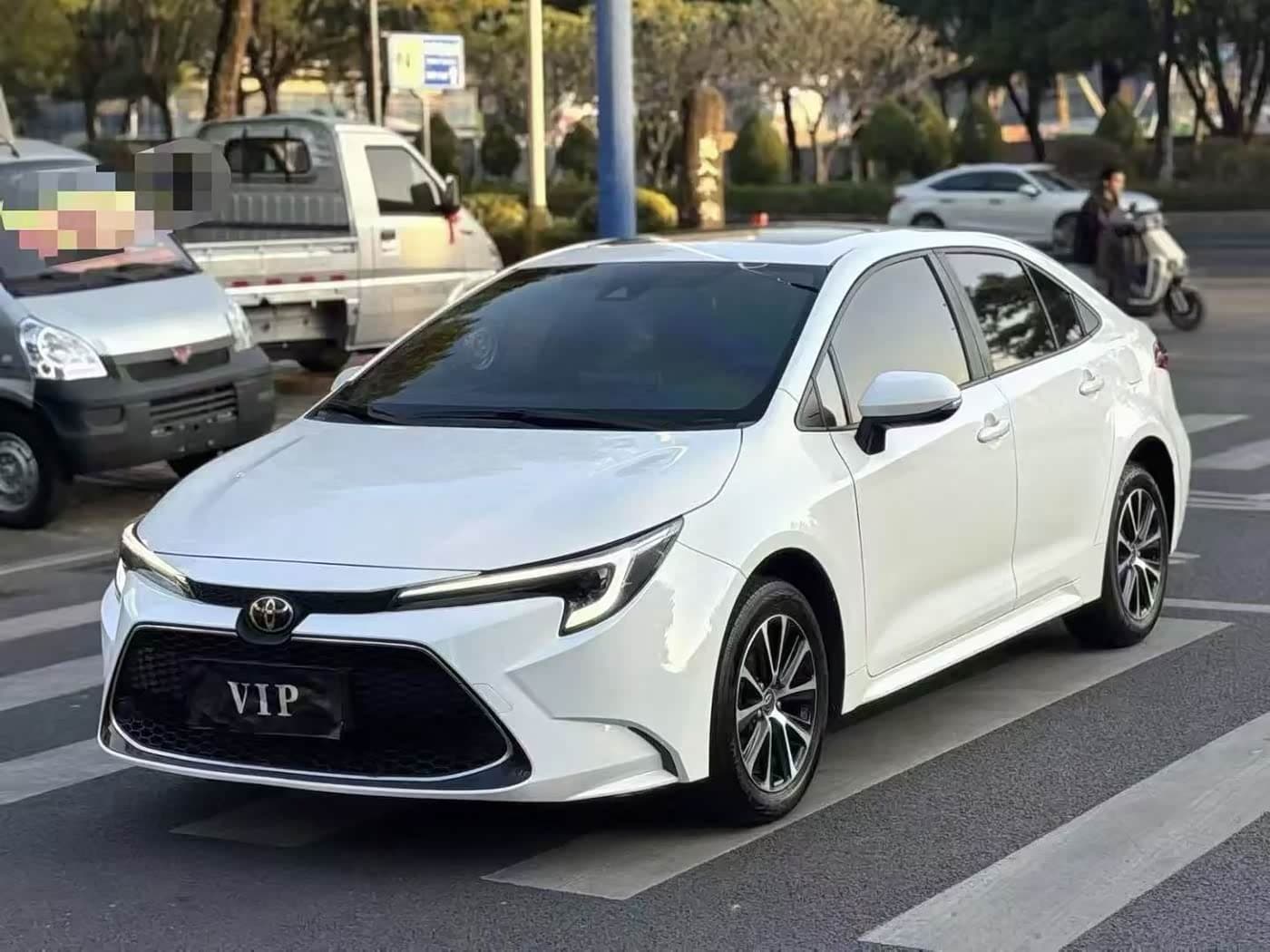 Toyota Levin 2024 — Фото 1/9