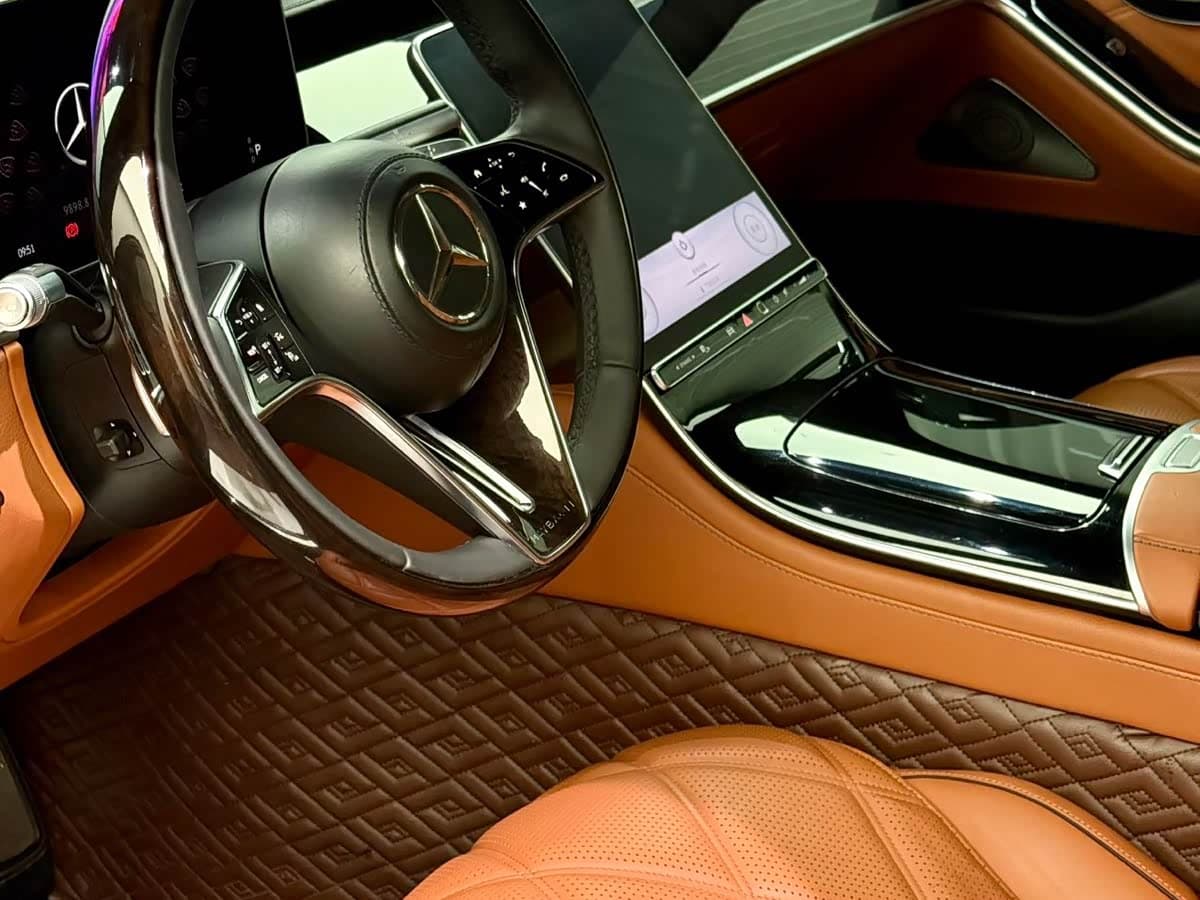 Mercedes-Benz Maybach S-Class 2021 — Фото 10/20