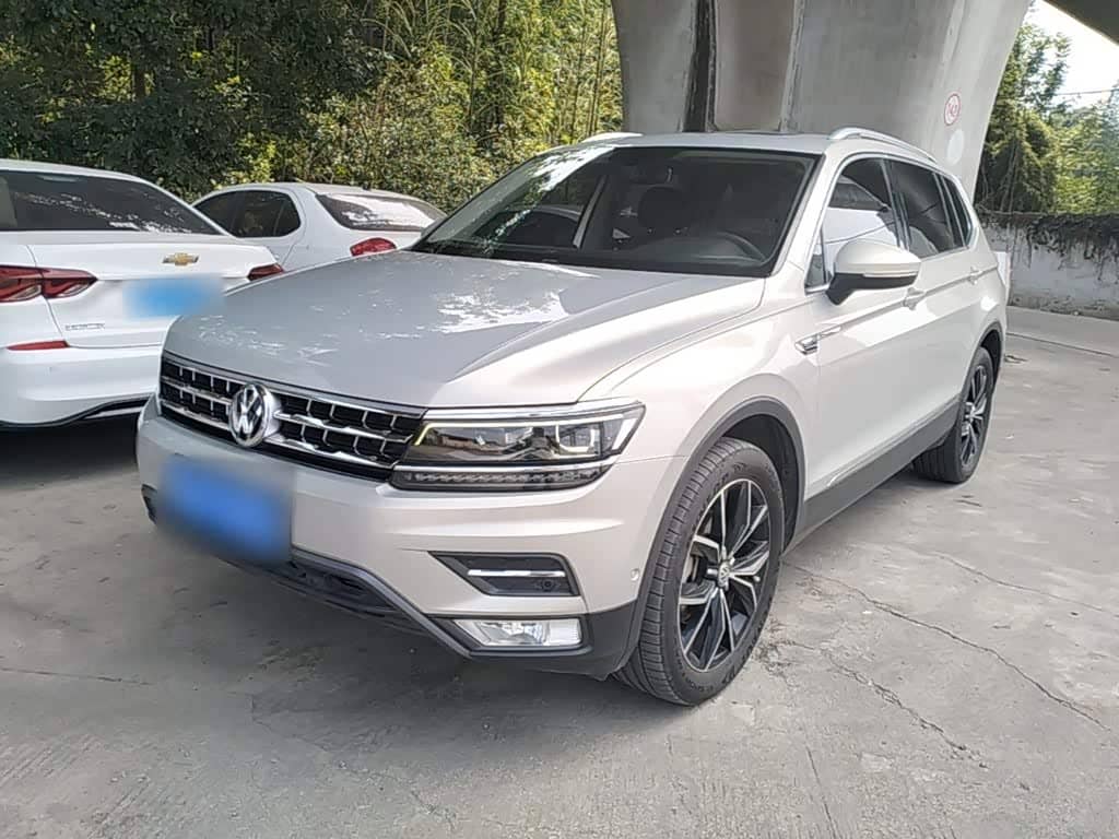 Volkswagen Tiguan L, 2018