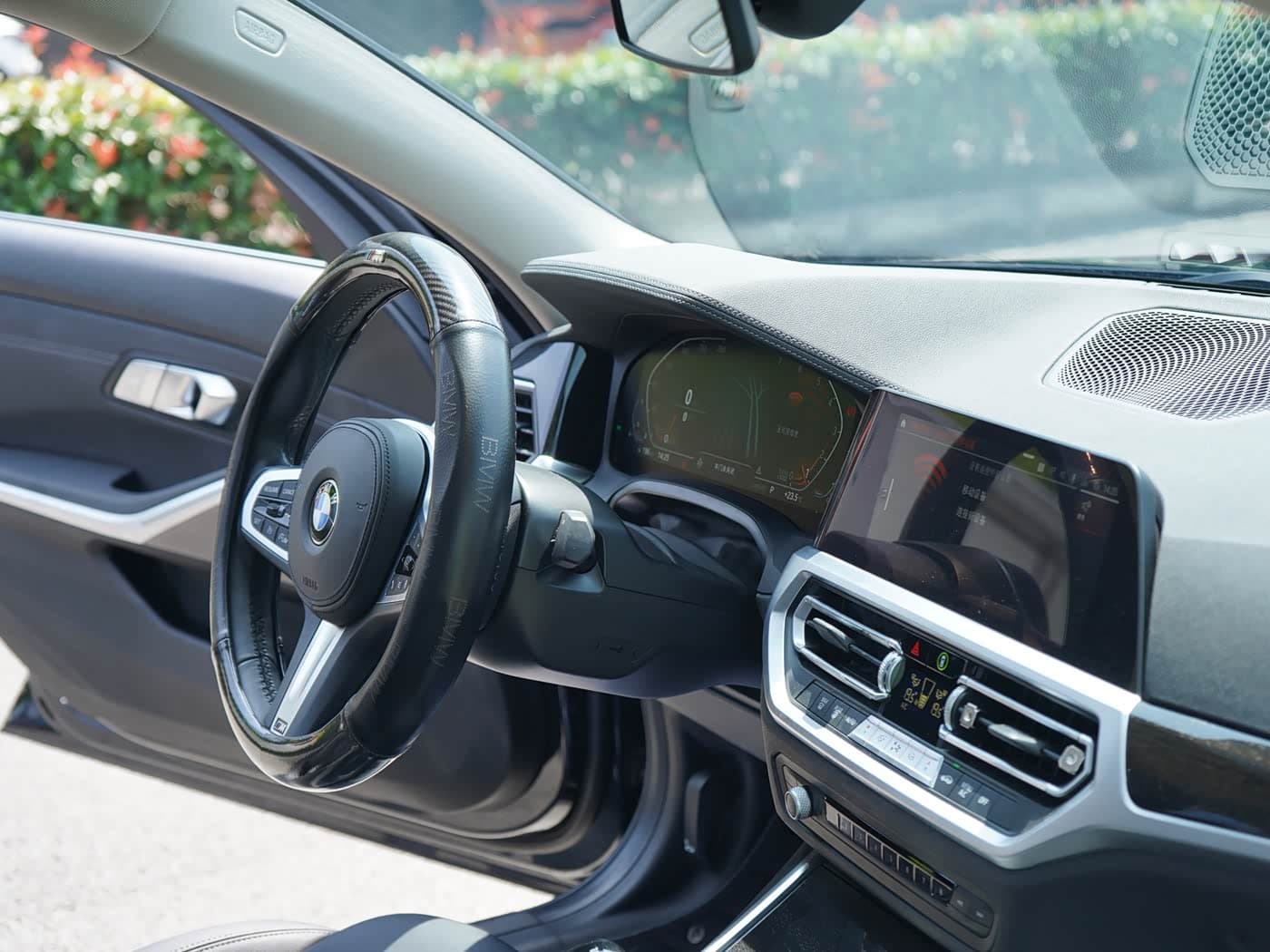 BMW 3 Series 2020 — Фото 15/16