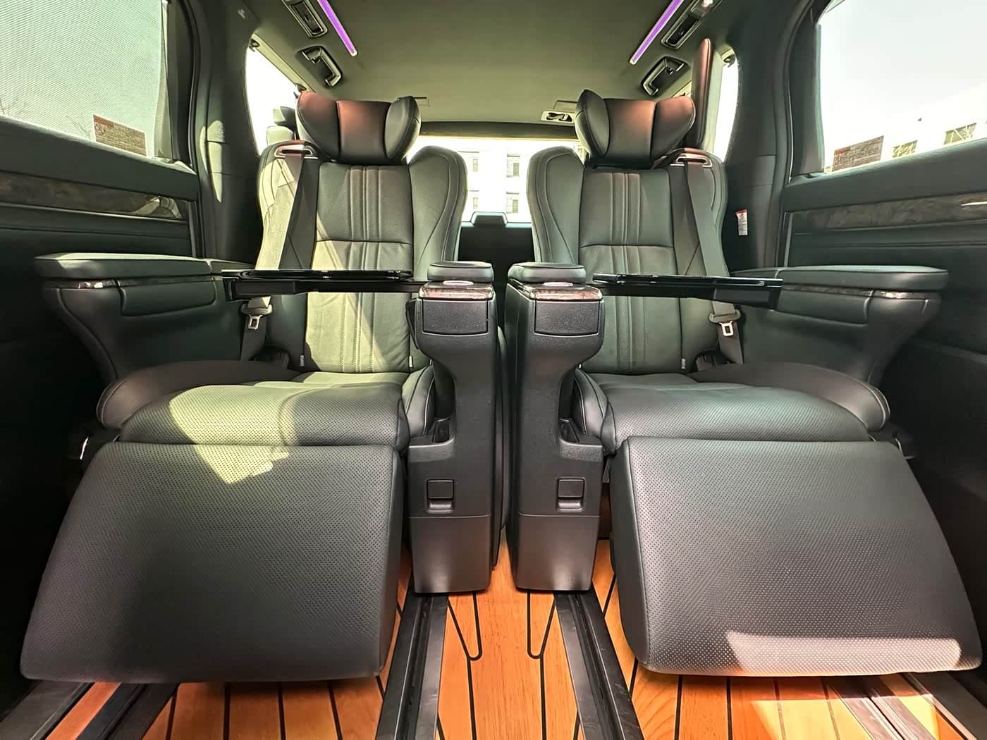 Toyota Vellfire 2021 — Фото 15/20