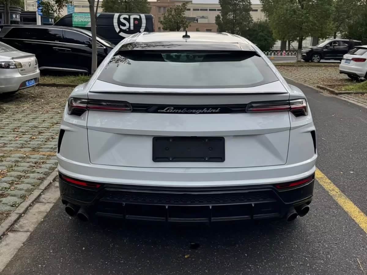 Lamborghini Urus 2019 — Фото 4/13