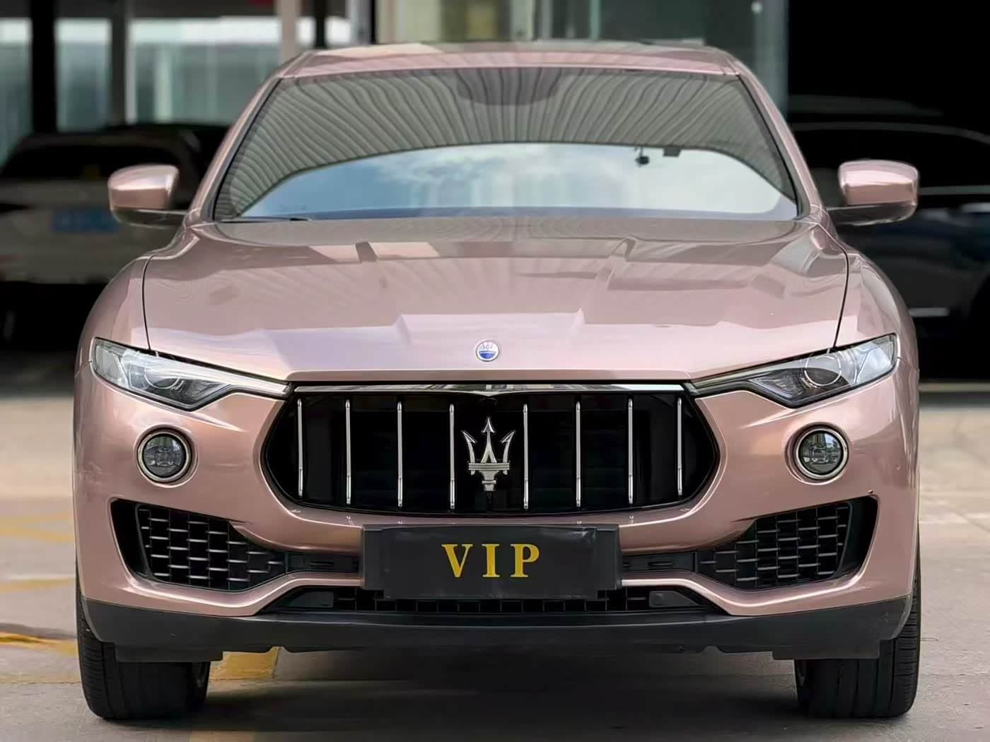 Maserati Levante 2018 — Фото 2/9