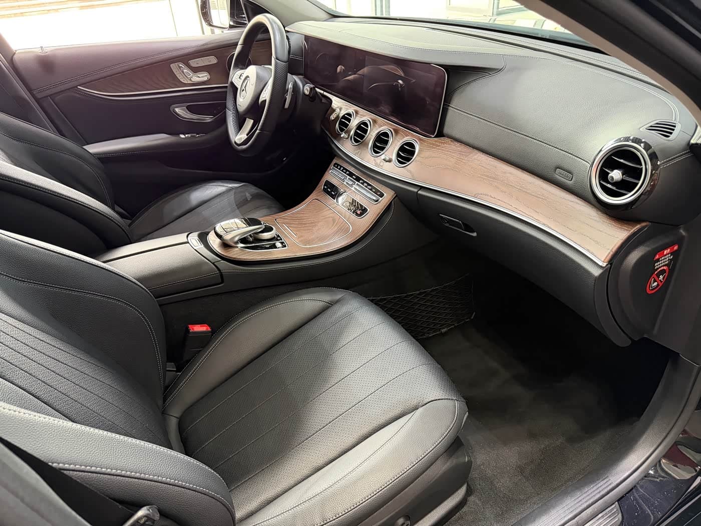 Mercedes-Benz E-Class 2018 — Фото 5/20