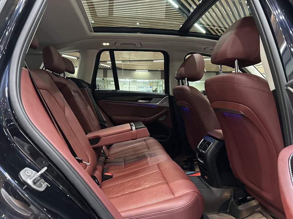 BMW X3 2023 — Фото 13/20