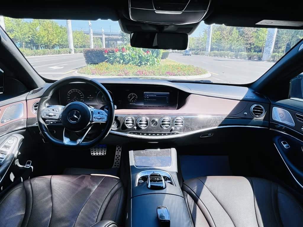 Mercedes-Benz S-Class 2019 — Фото 12/20