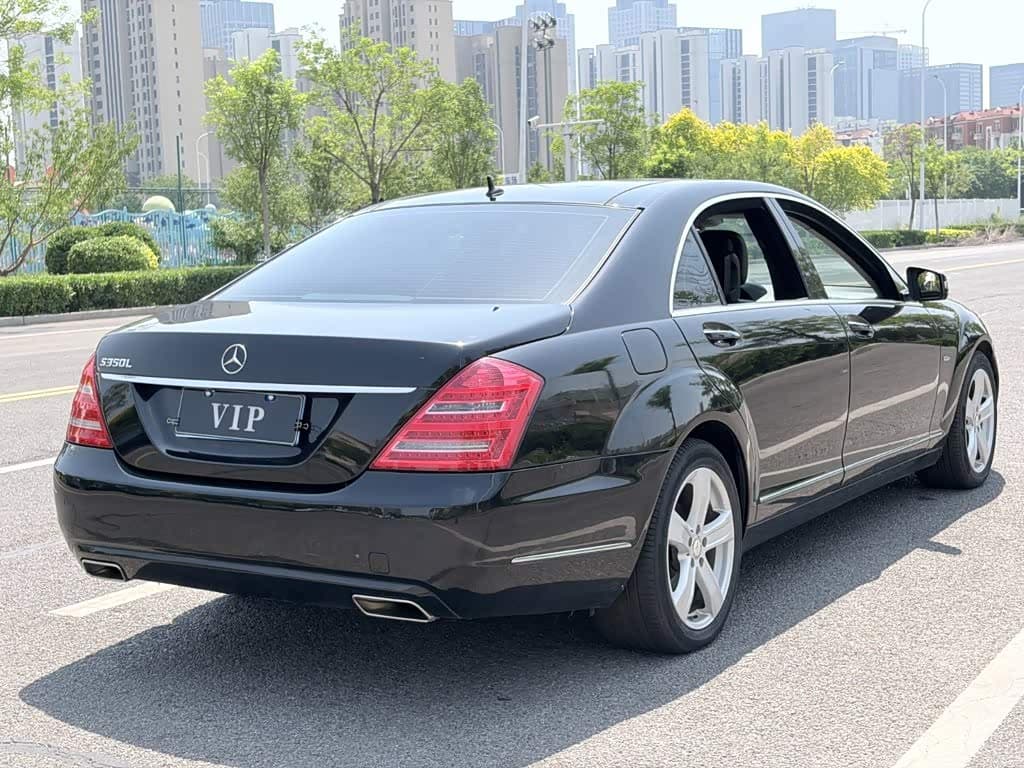 Mercedes-Benz S-Class 2013 — Фото 9/9