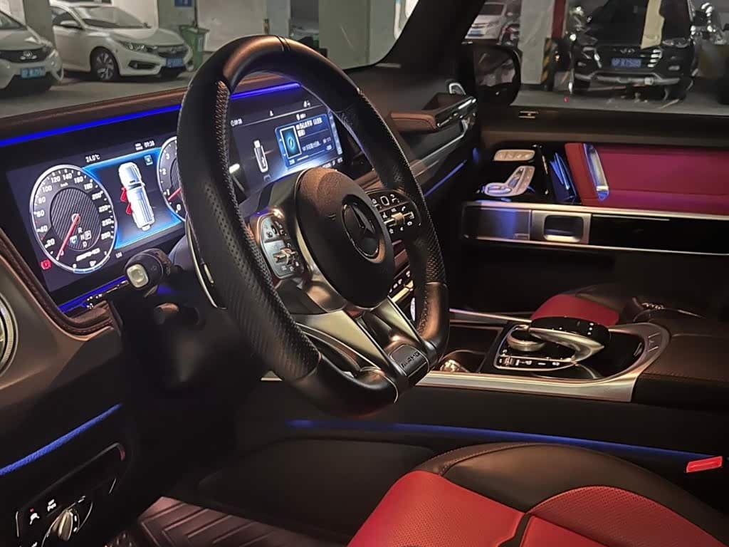 Mercedes-Benz G-Class AMG 2019 — Фото 8/11