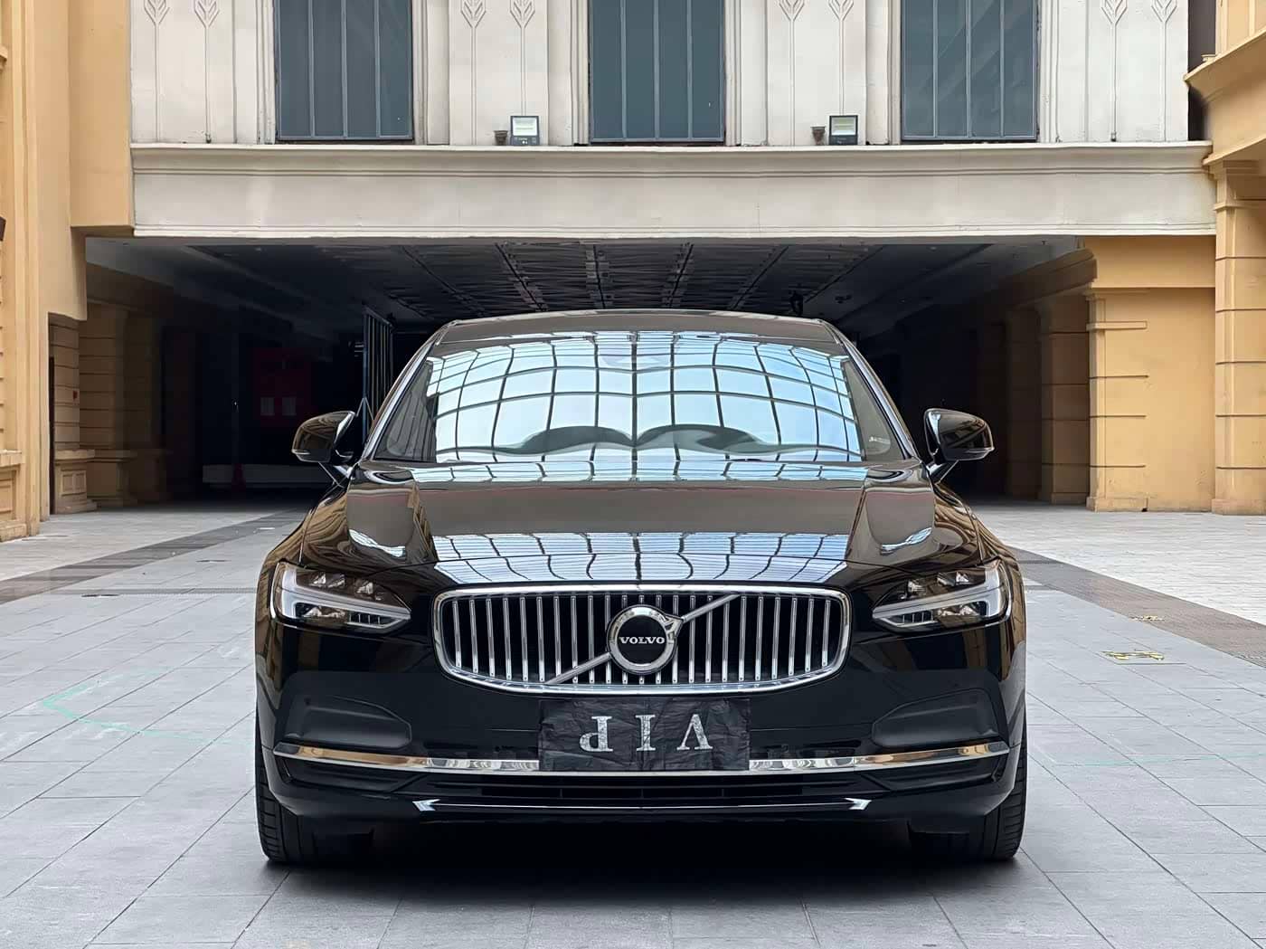 Volvo S90, 2024