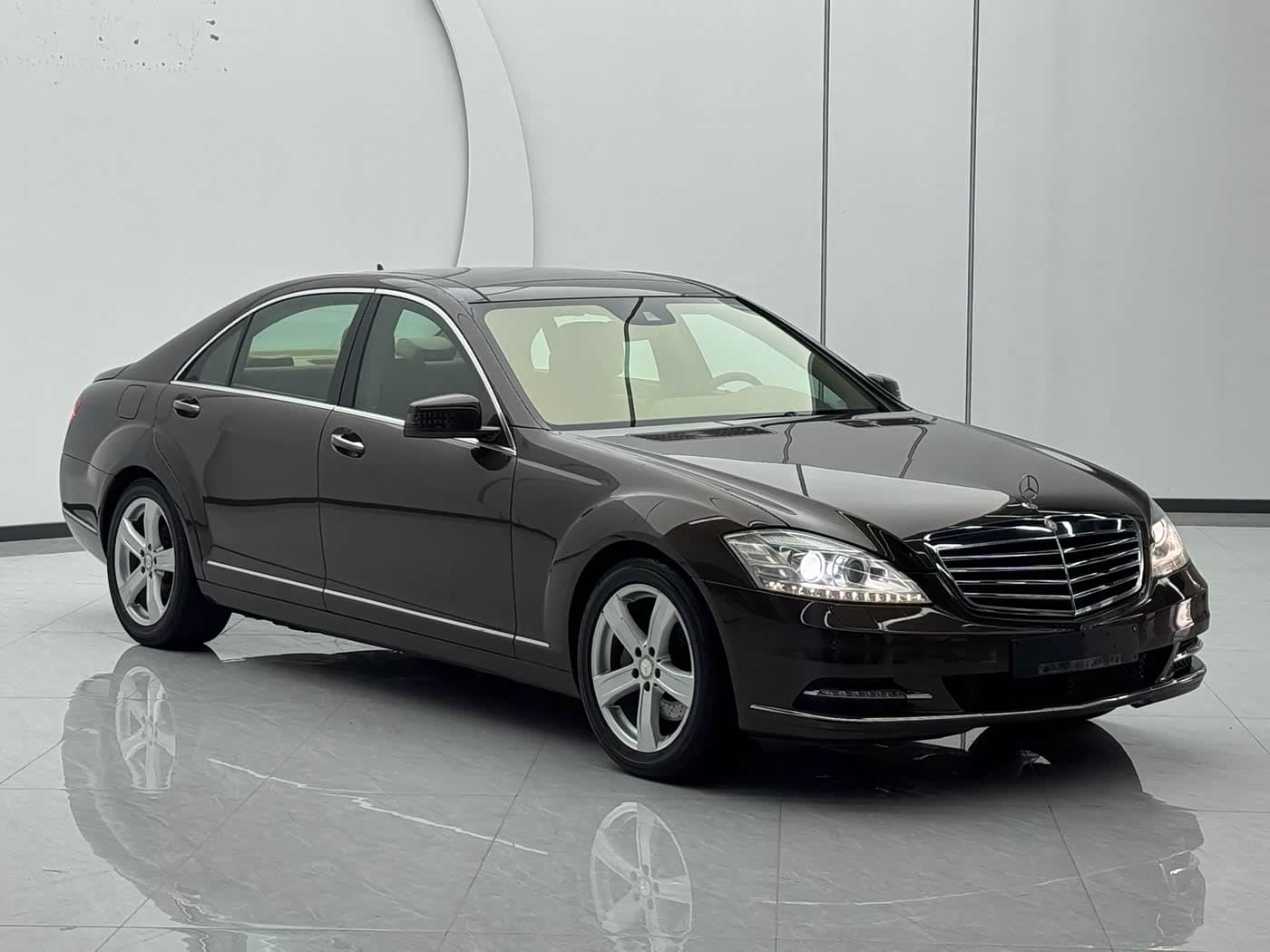 Mercedes-Benz S-Class 2011 — Фото 3/20