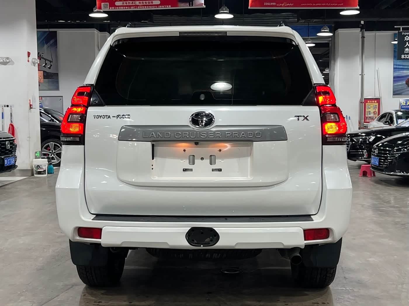 Toyota Prado 2018 — Фото 4/9