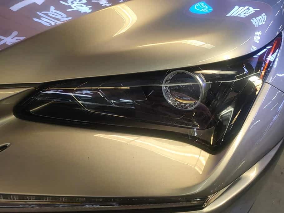 Lexus NX 2018 — Фото 5/16
