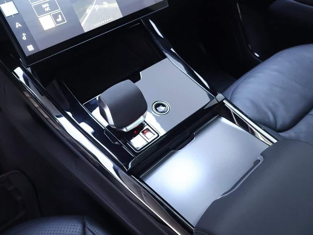 Land Rover Range Rover Sport 2024 — Фото 12/20