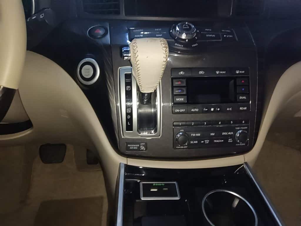 Nissan Quest 2016 — Фото 14/20