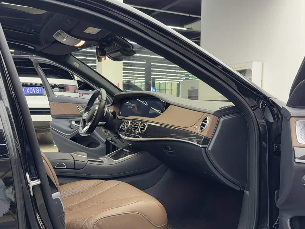Mercedes-Benz S-Class 2020 — Фото 10/19